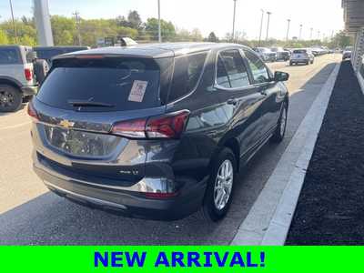 2022 Chevrolet Equinox, $19490. Photo 5