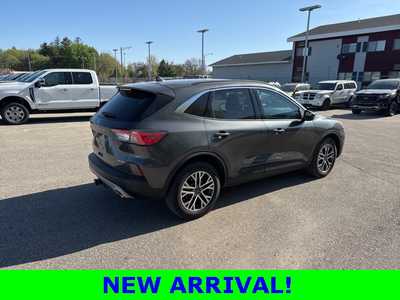2020 Ford Escape, $20490. Photo 5
