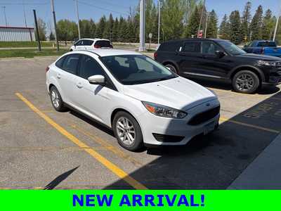 2016 Ford Focus, $11750. Photo 2