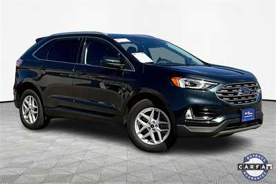 2022 Ford Edge, $26990. Photo 3