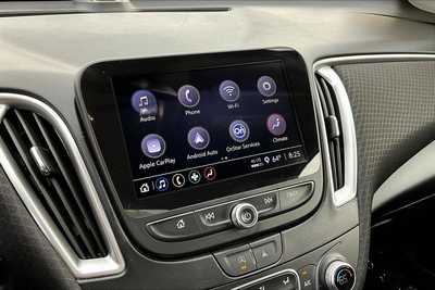 2023 Chevrolet Malibu, $18990. Photo 11
