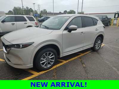 2024 Mazda CX-5, $24490. Photo 1