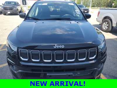 2022 Jeep Compass, $24490. Photo 8