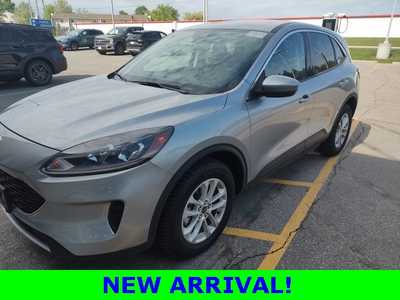 2021 Ford Escape, $19990. Photo 1