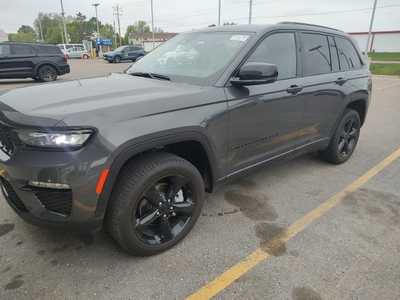 2023 Jeep Grand Cherokee, $36990. Photo 1