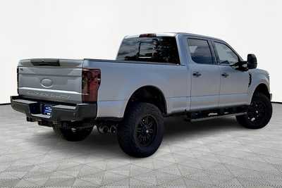 2018 Ford F350 Crew Cab, $51990. Photo 5