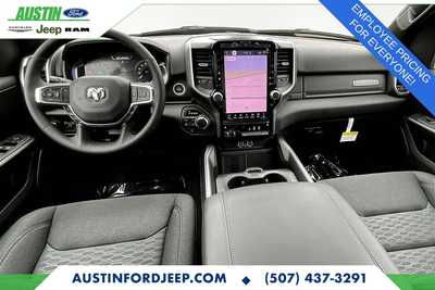 2025 RAM 1500 Crew Cab, $51407. Photo 6