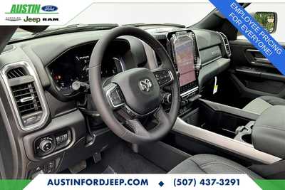 2025 RAM 1500 Crew Cab, $51407. Photo 7