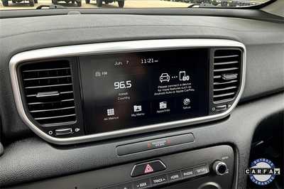 2022 Kia Sportage, $16990. Photo 9