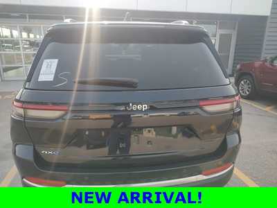 2022 Jeep Grand Cherokee, $31990. Photo 4