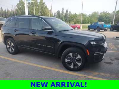 2022 Jeep Grand Cherokee, $31990. Photo 6