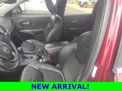 2019 Jeep Cherokee, $16980. Photo 9