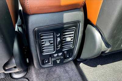 2018 Jeep Grand Cherokee, $22790. Photo 12