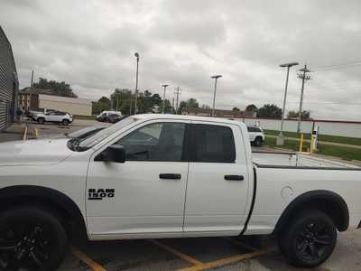 2022 RAM 1500 Ext Cab, $24990. Photo 2