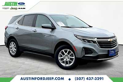 2023 Chevrolet Equinox, $20390. Photo 3