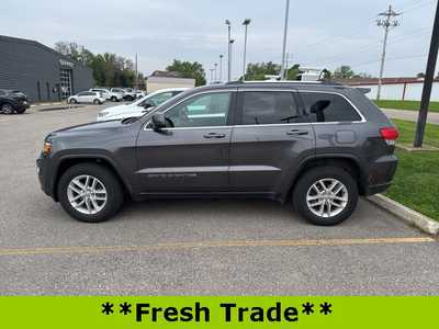 2017 Jeep Grand Cherokee, $16990. Photo 3