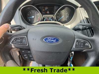 2016 Ford Focus, $6980. Photo 10