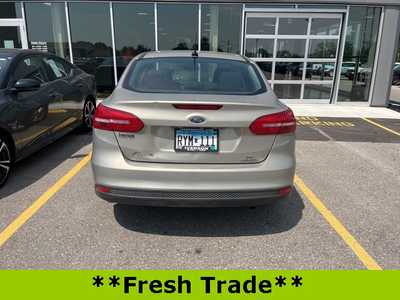 2016 Ford Focus, $6980. Photo 4