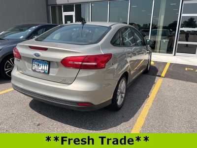 2016 Ford Focus, $6980. Photo 5