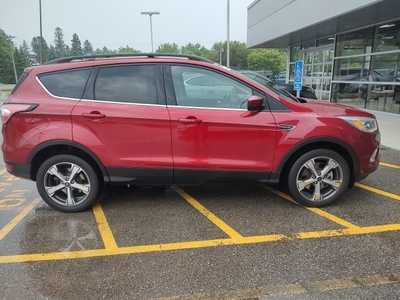 2017 Ford Escape, $13290. Photo 4