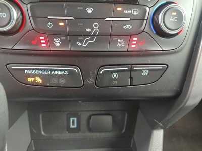 2017 Ford Escape, $13290. Photo 8