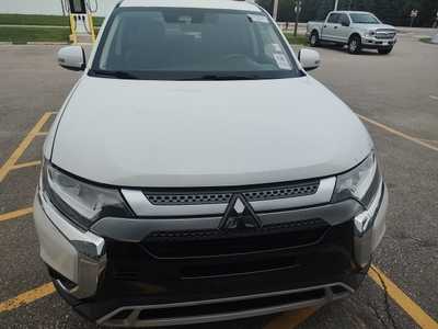 2020 Mitsubishi Outlander, $12990. Photo 8