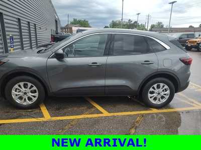 2023 Ford Escape, $24990. Photo 2
