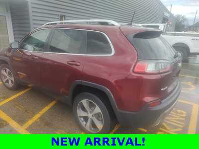 2019 Jeep Cherokee, $19490. Photo 3