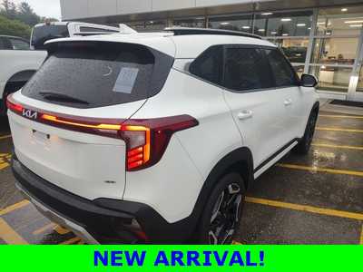2024 Kia Seltos, $27980. Photo 4