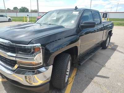 2017 Chevrolet Silverado 1500, $22490. Photo 2