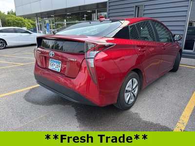 2017 Toyota Prius, $19980. Photo 4