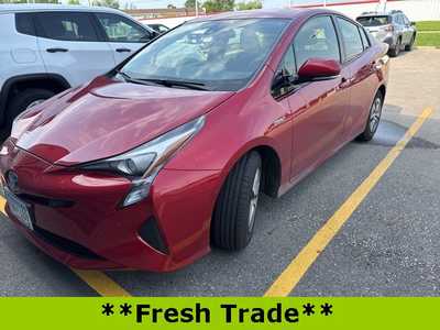2017 Toyota Prius, $19980. Photo 1