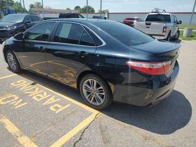 2015 Toyota Camry, $12590. Photo 3