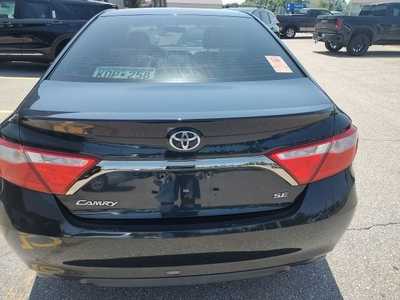 2015 Toyota Camry, $12590. Photo 4