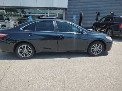 2015 Toyota Camry, $12590. Photo 6