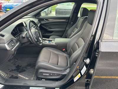2022 Honda Accord, $26490. Photo 9