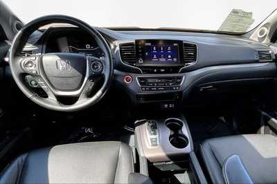 2023 Honda Ridgeline, $33490. Photo 9