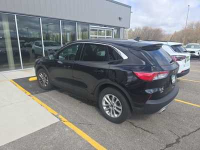 2022 Ford Escape, $23490. Photo 3
