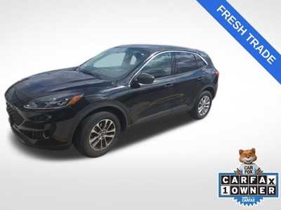 2022 Ford Escape, $23490. Photo 1
