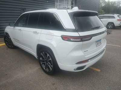 2023 Jeep Grand Cherokee, $42990. Photo 8