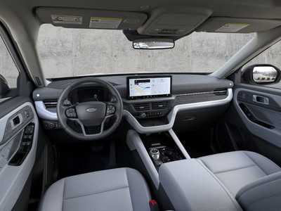 2025 Ford Explorer, $62880. Photo 10