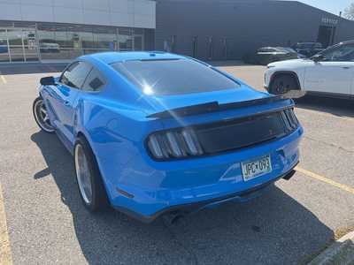 2017 Ford Mustang, $29990. Photo 8