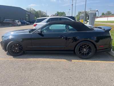 2012 Ford Mustang, $26990. Photo 6