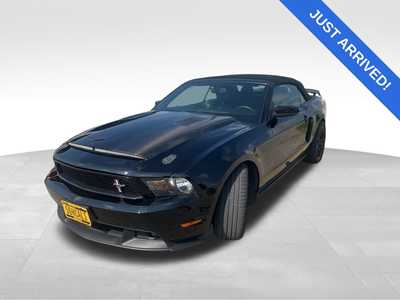 2012 Ford Mustang, $26990. Photo 1