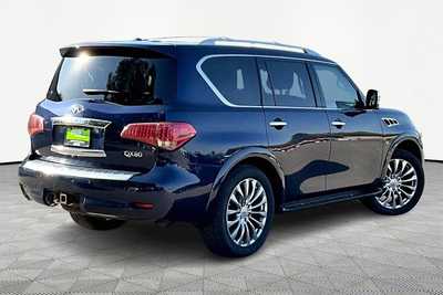 2015 Infiniti QX80, $9990. Photo 6