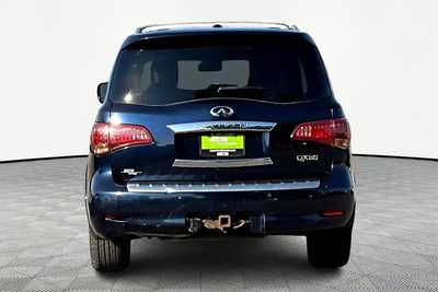 2015 Infiniti QX80, $9990. Photo 8