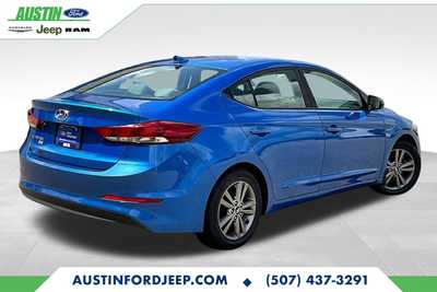2017 Hyundai Elantra, $14980. Photo 6