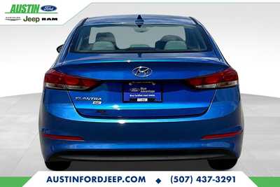 2017 Hyundai Elantra, $14980. Photo 8