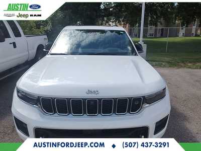 2022 Jeep Grand Cherokee, $39490. Photo 2