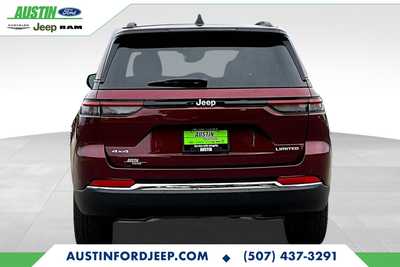 2025 Jeep Grand Cherokee, $43388. Photo 4